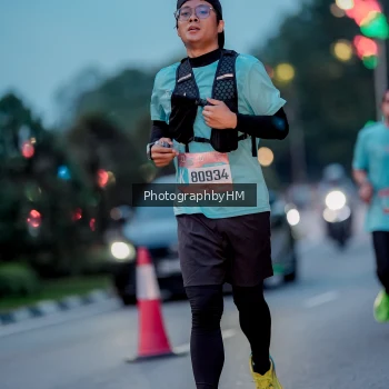 Runner Photo 3782591