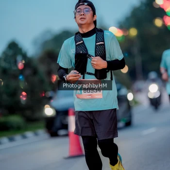 Runner Photo 3782592