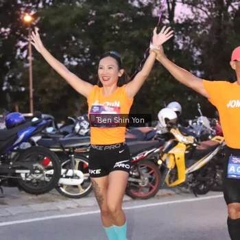 Runner Photo 3782605