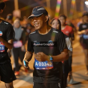 Runner Photo 3782607