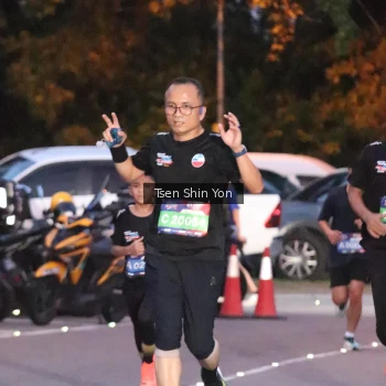 Runner Photo 3782619