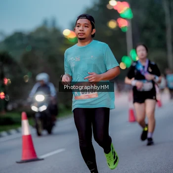 Runner Photo 3782624