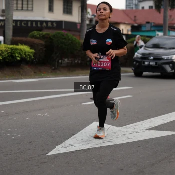 Runner Photo 3782631