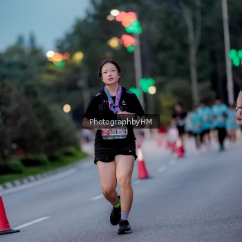 Runner Photo 3782660
