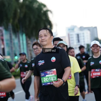 Runner Photo 3782663