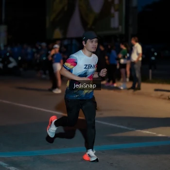 Runner Photo 3782667