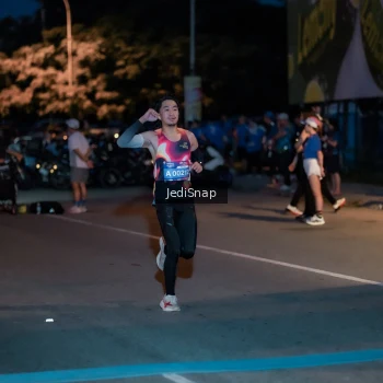 Runner Photo 3782704