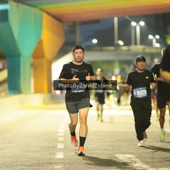 Runner Photo 3782770
