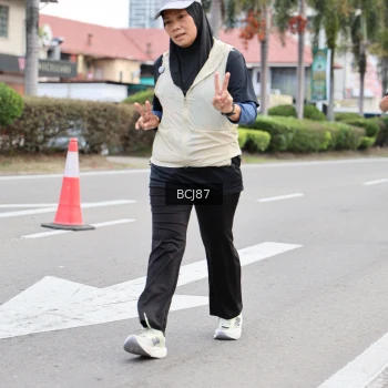Runner Photo 3782787