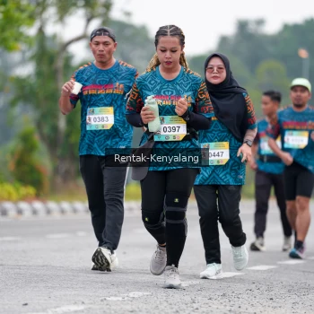 Runner Photo 3782847