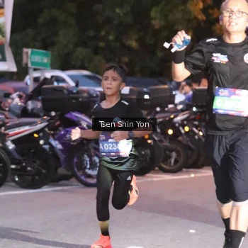 Runner Photo 3782858