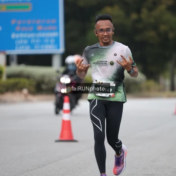 Runner Photo 3782862