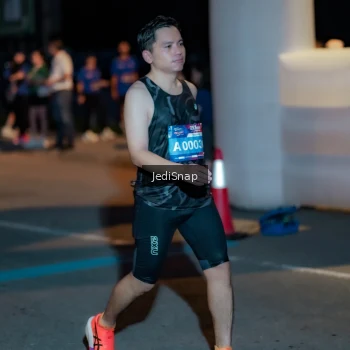 Runner Photo 3782901