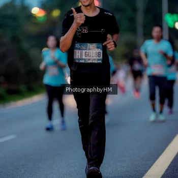 Runner Photo 3782942