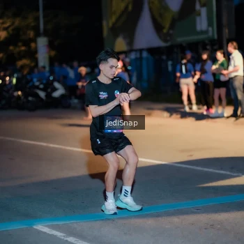 Runner Photo 3782996