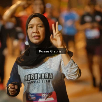 Runner Photo 3783030