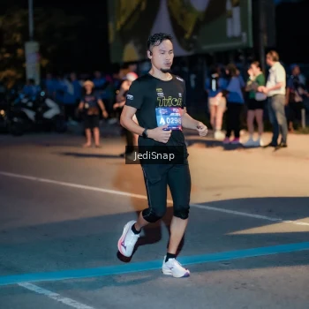 Runner Photo 3783040