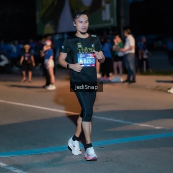 Runner Photo 3783061