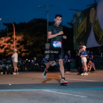 Runner Photo 3783201