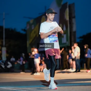 Runner Photo 3783267