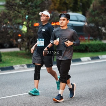 Runner Photo 3783312