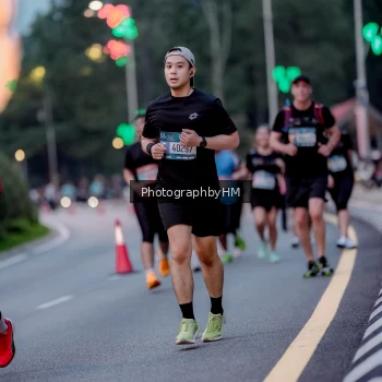 Runner Photo 3783316
