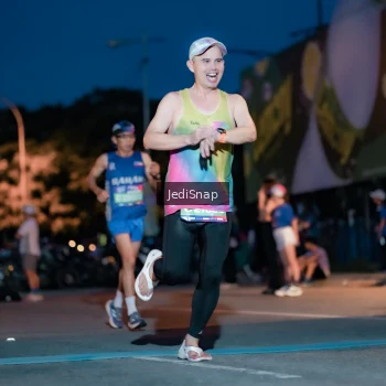 Runner Photo 3783370