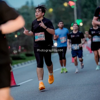 Runner Photo 3783374