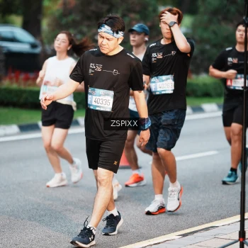 Runner Photo 3783396