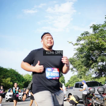 Runner Photo 3783425