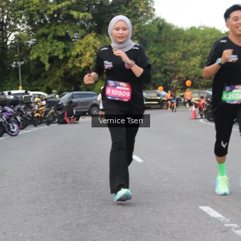Runner Photo 3783458