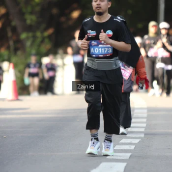 Runner Photo 3783502