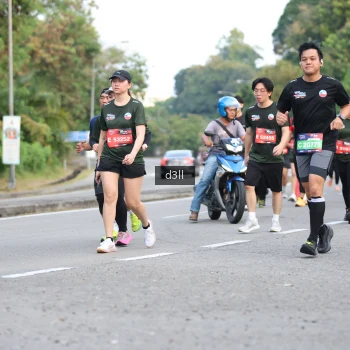 Runner Photo 3783506