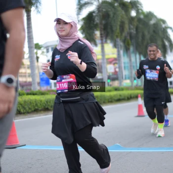 Runner Photo 3783591