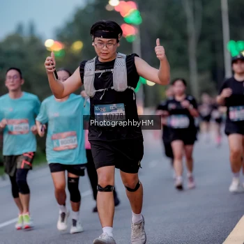 Runner Photo 3783618