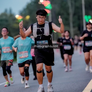 Runner Photo 3783638