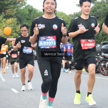 Runner Photo 3783657