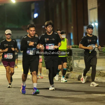 Runner Photo 3783706