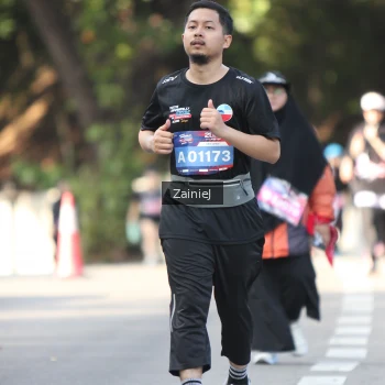 Runner Photo 3783728