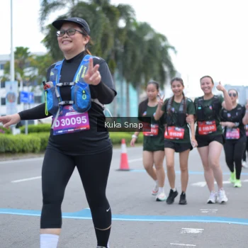 Runner Photo 3783735