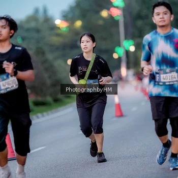 Runner Photo 3783737