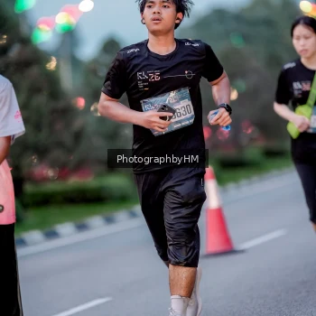 Runner Photo 3783747