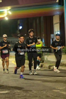 Runner Photo 3783756