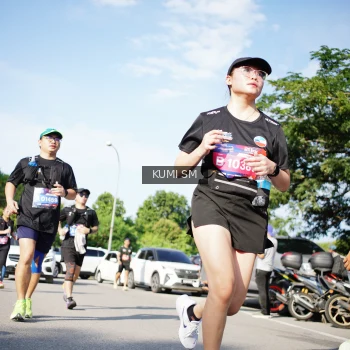 Runner Photo 3783760