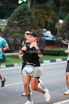Runner Photo 3783775