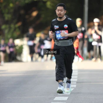 Runner Photo 3783806