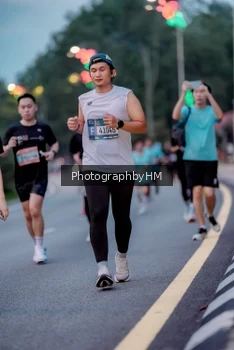 Runner Photo 3783830