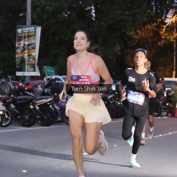 Runner Photo 3783864