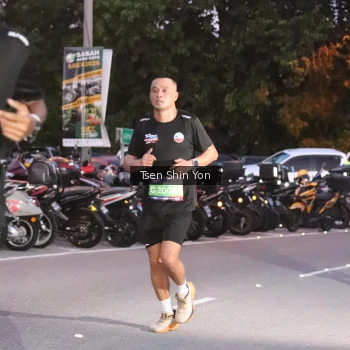 Runner Photo 3783939