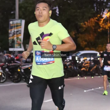 Runner Photo 3784101